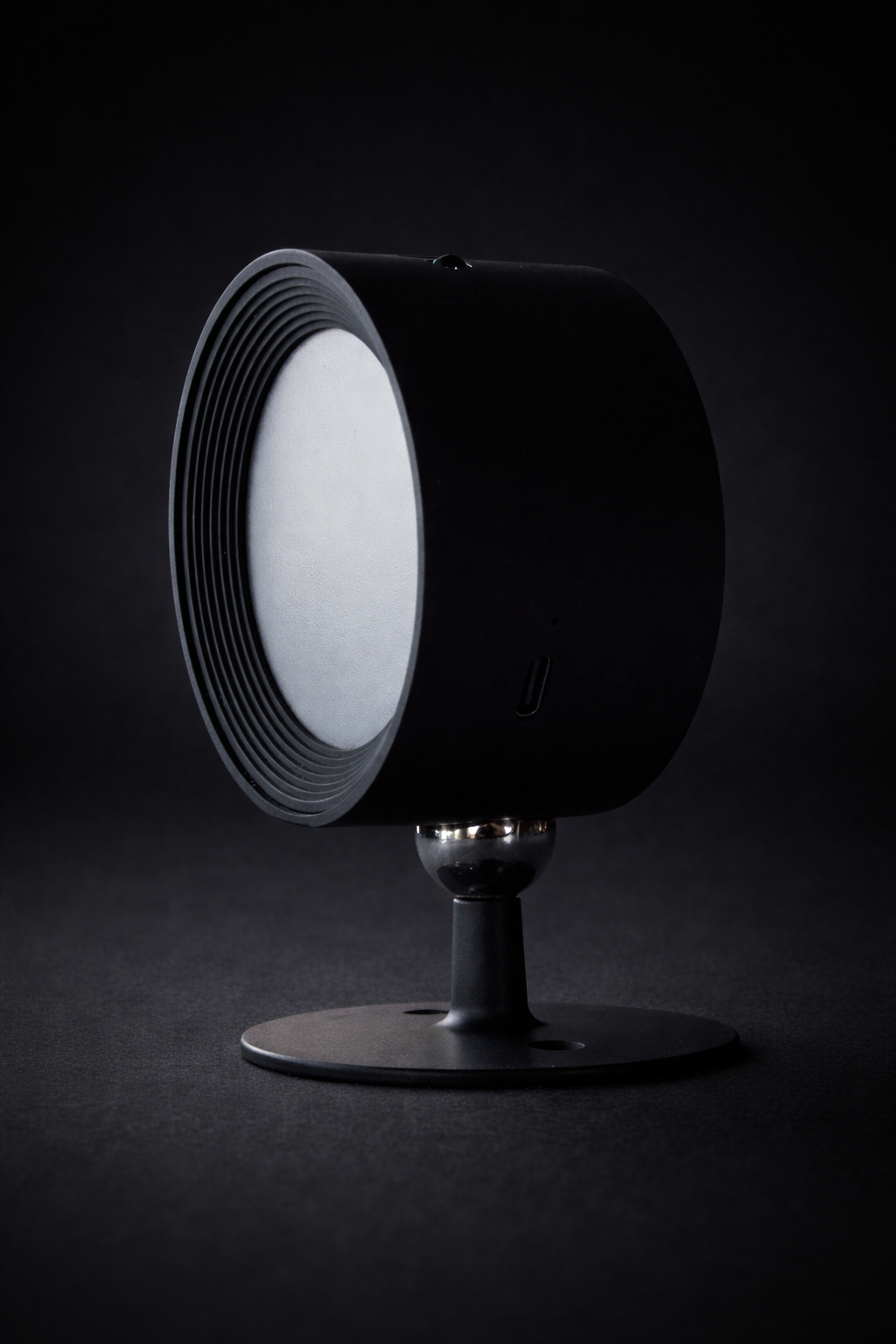 LumaSphere Smart RGB Accent Light